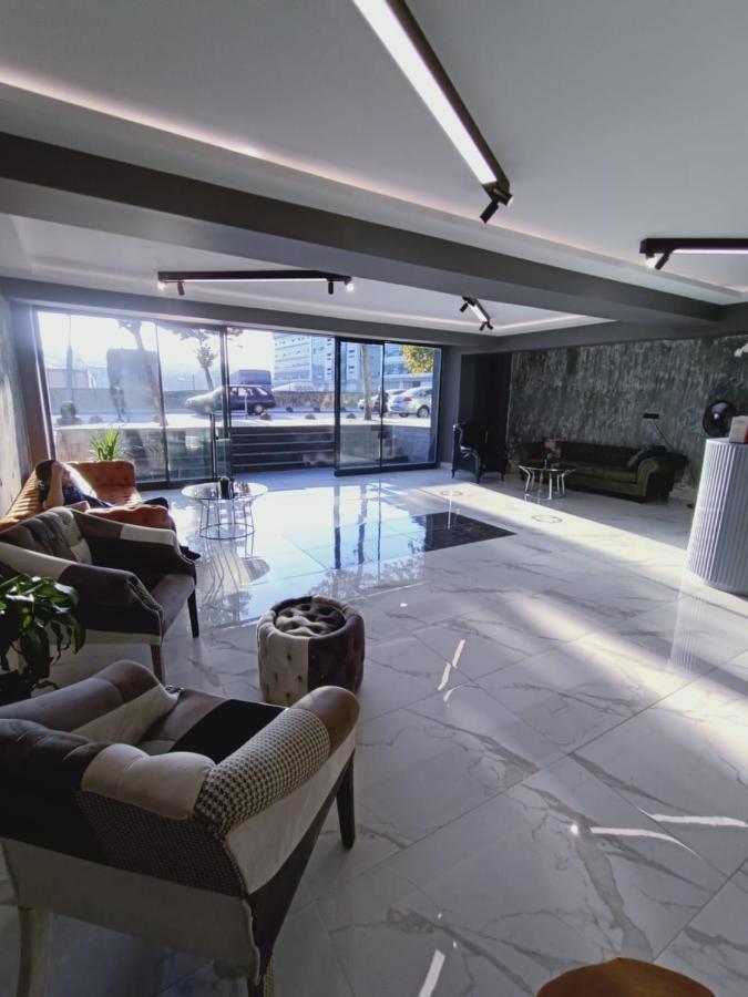 Hola Suites Hotel Istanbul Exterior photo